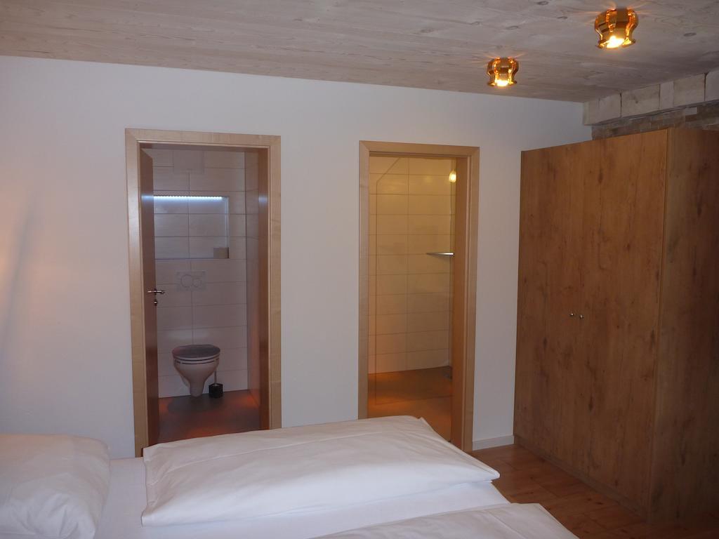 Gästehaus Guggomos Das Allgäustyle Füssen Zimmer foto